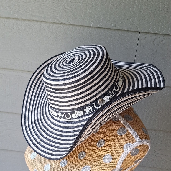 NWT Colombian Woven Western style Sun Hat With Coastal Cowgirl Band - Picture 8 of 8